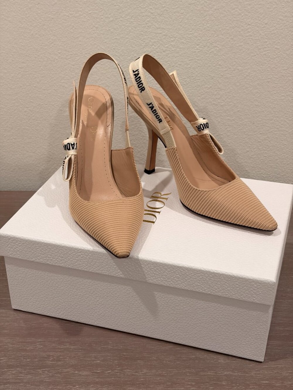 Dior J'Adior Slingback Pump - Picture 2 of 11